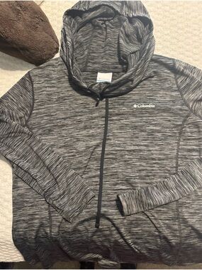 Columbia Gray black Hoodie